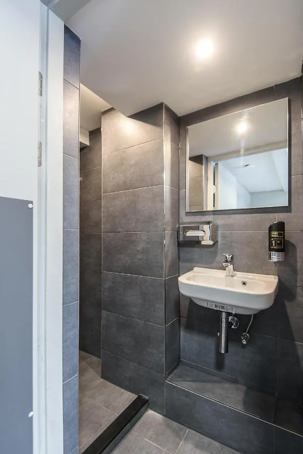 Hostel Warmoes Amsterdam